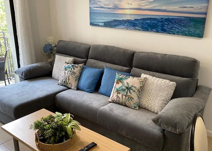 Ikigai - 6p Modern With Parking & Swimming Pool *