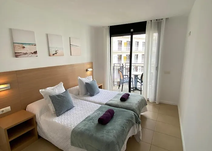 Ikigai - 6p Modern With Parking & Swimming Pool