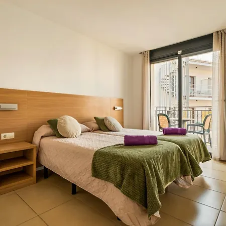 Ikigai - 6p Modern With Parking & Swimming Pool *