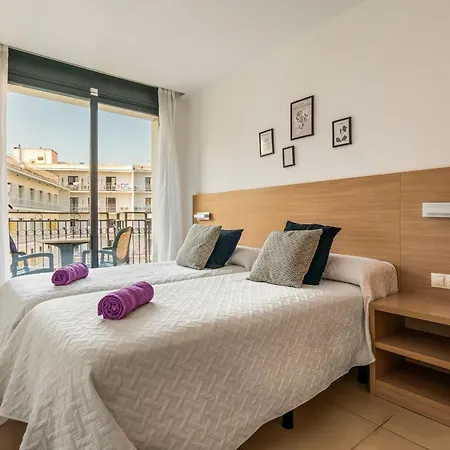 Apartmán Ikigai - 6p Modern With Parking & Swimming Pool