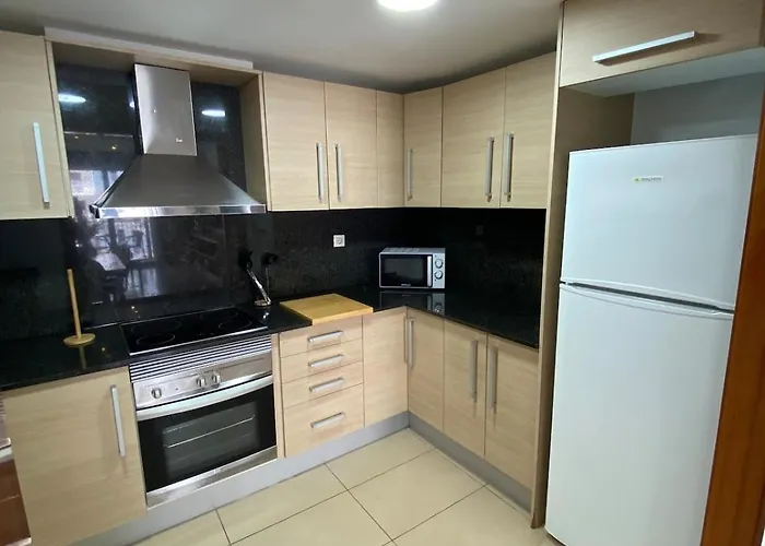 Ikigai - 6p Modern With Parking & Swimming Pool *