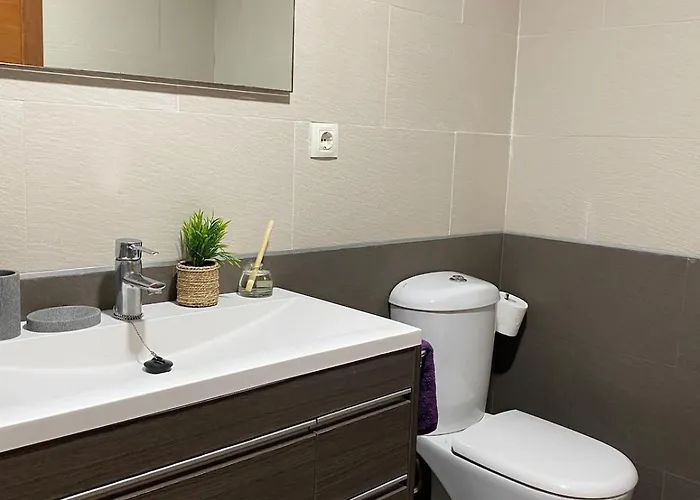 Ikigai - 6p Modern With Parking & Swimming Pool *