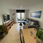 Apartament Ikigai - 6p Modern With Parking & Swimming Pool *